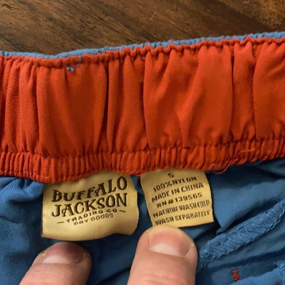 Buffalo Jackson Belted shorts - Picture 5 of 9